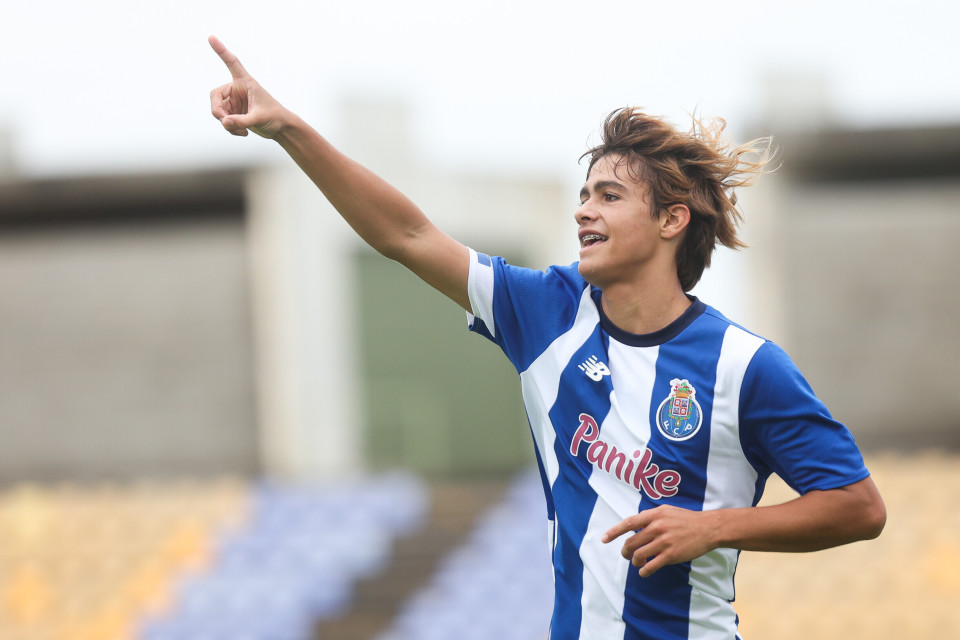 客场战绩也, JuRnV