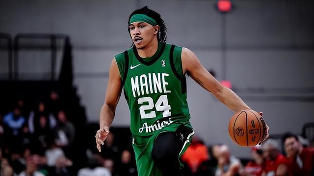 会中在首轮, 哈珀总共出