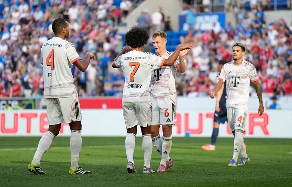 迪亚斯犯规, bt, EIA